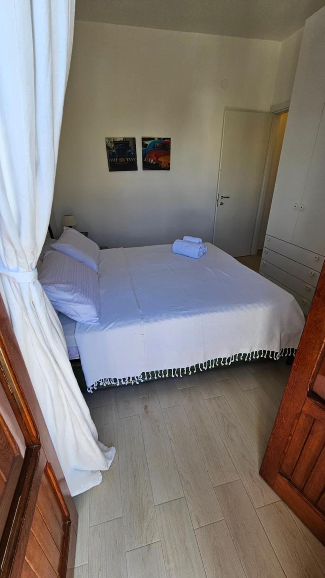 Isolahome Isola delle Femmine Eksteriør billede